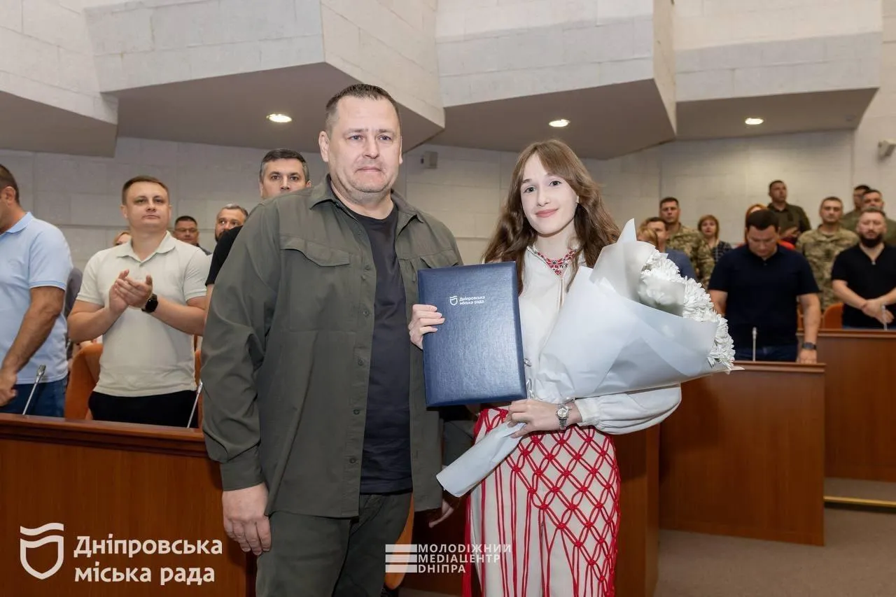 У Дніпрі молодь може долучитися до роботи виконавчих органів міської ради та отримати практичний досвід