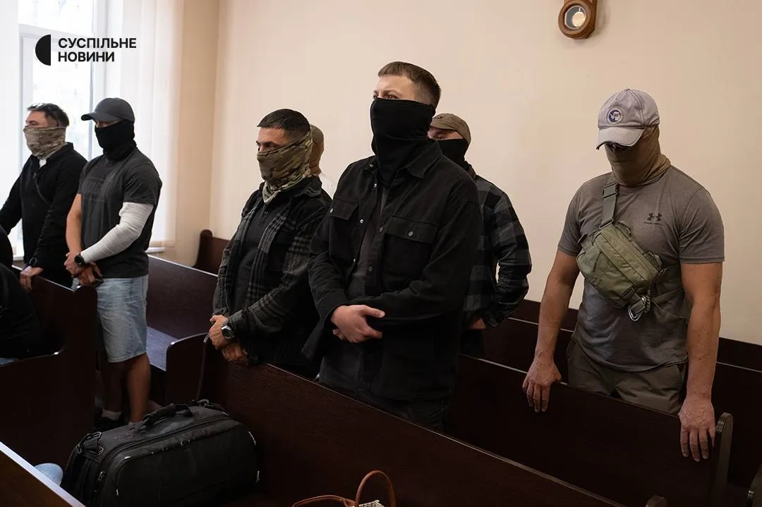 В зале суда во время рассмотрения дела военнослужащего ГУР.