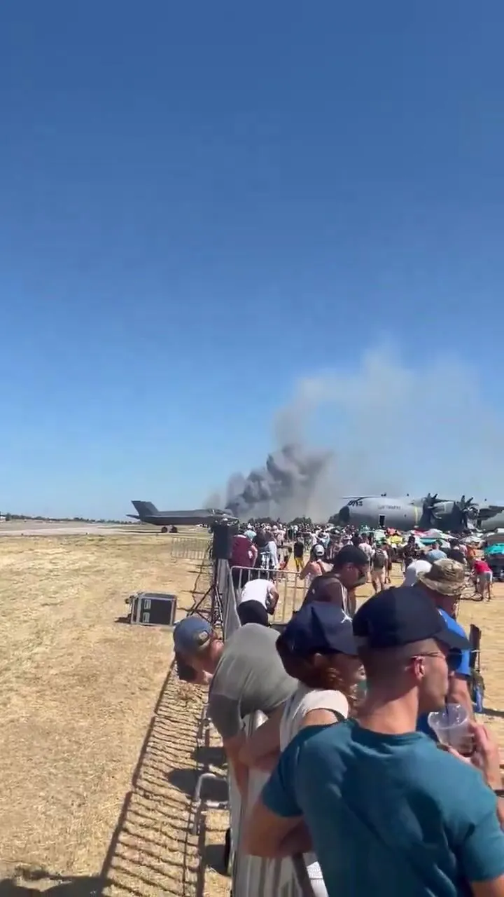 F-4 Phantom – в Греции во время авиашоу разбился истребитель