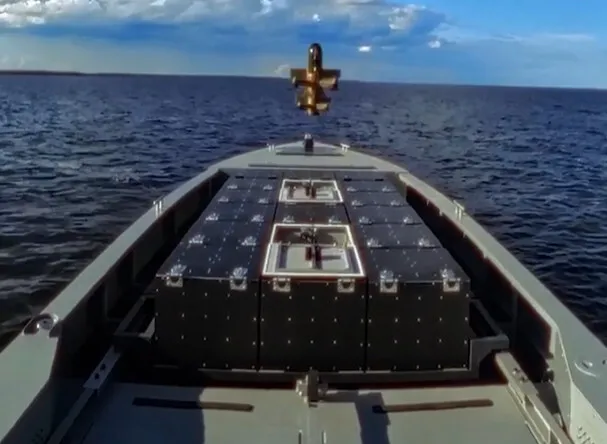 Запуск дронов Sting с MAGURA MV11.