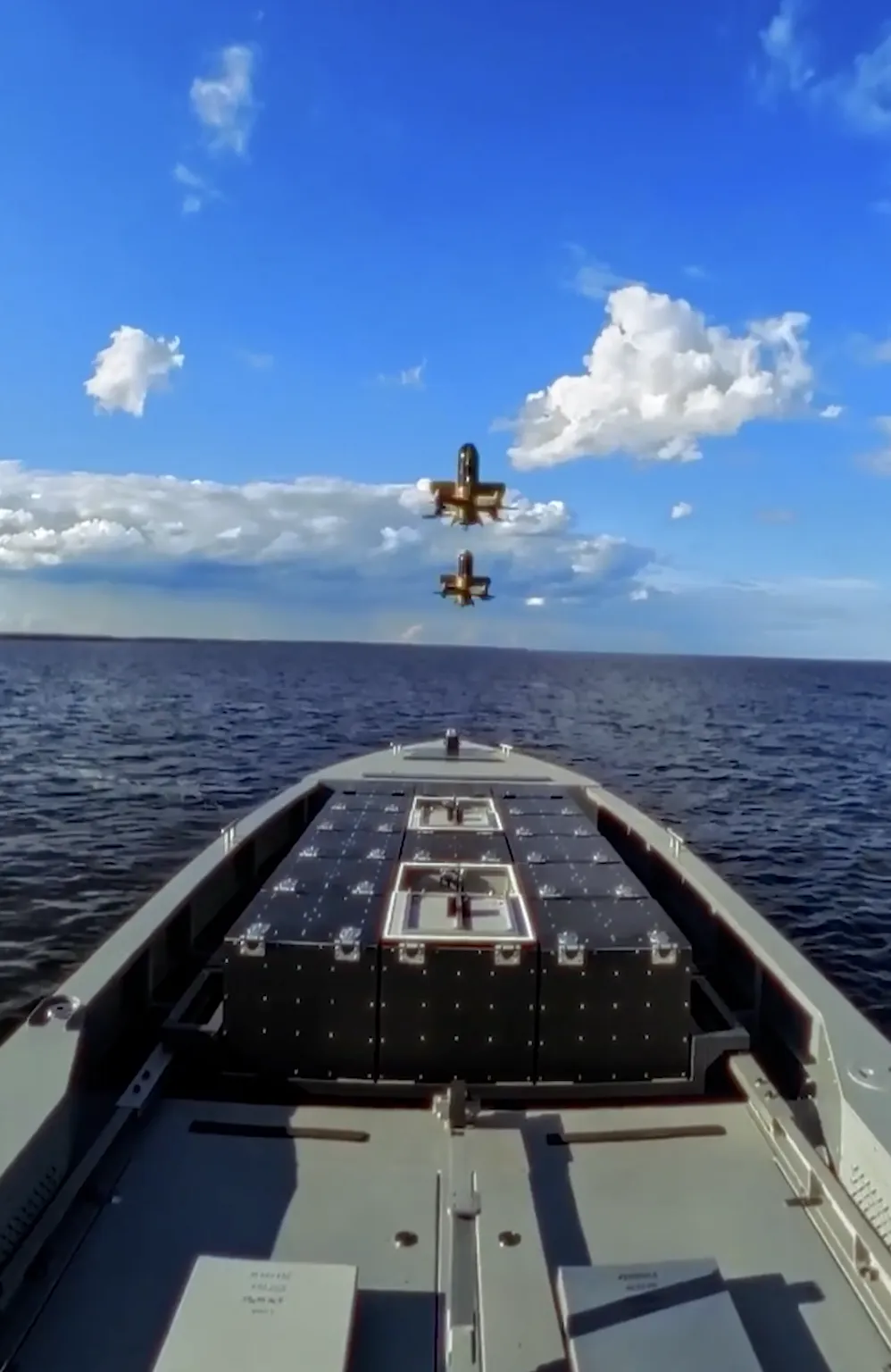 Запуск дронов Sting с MV11.