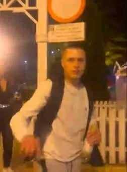 Полиция опубликовала фото подозреваемых.