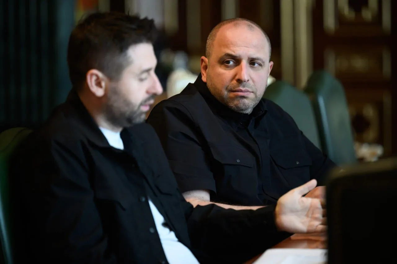 Зеленський провів нараду з українською переговорною групою.