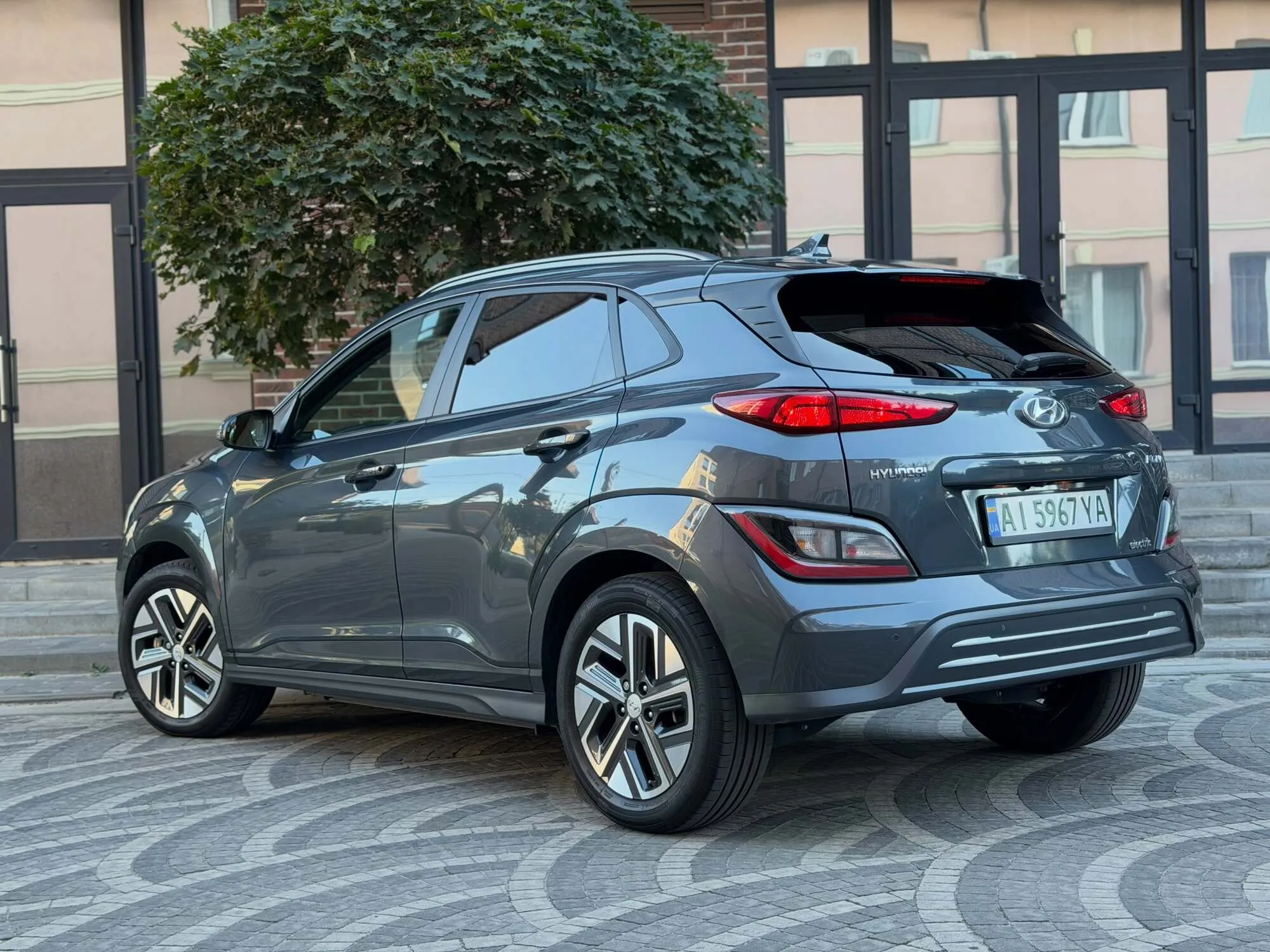Hyundai Kona Electric.