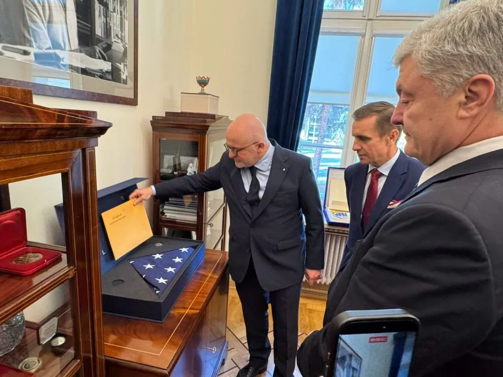 Порошенко у Сеймі Польщі зустрівся із уповноваженим з питань відбудови України Ковалем