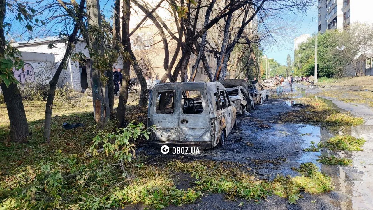 Последствия удара РФ по Киеву в Соломенском районе Киева.