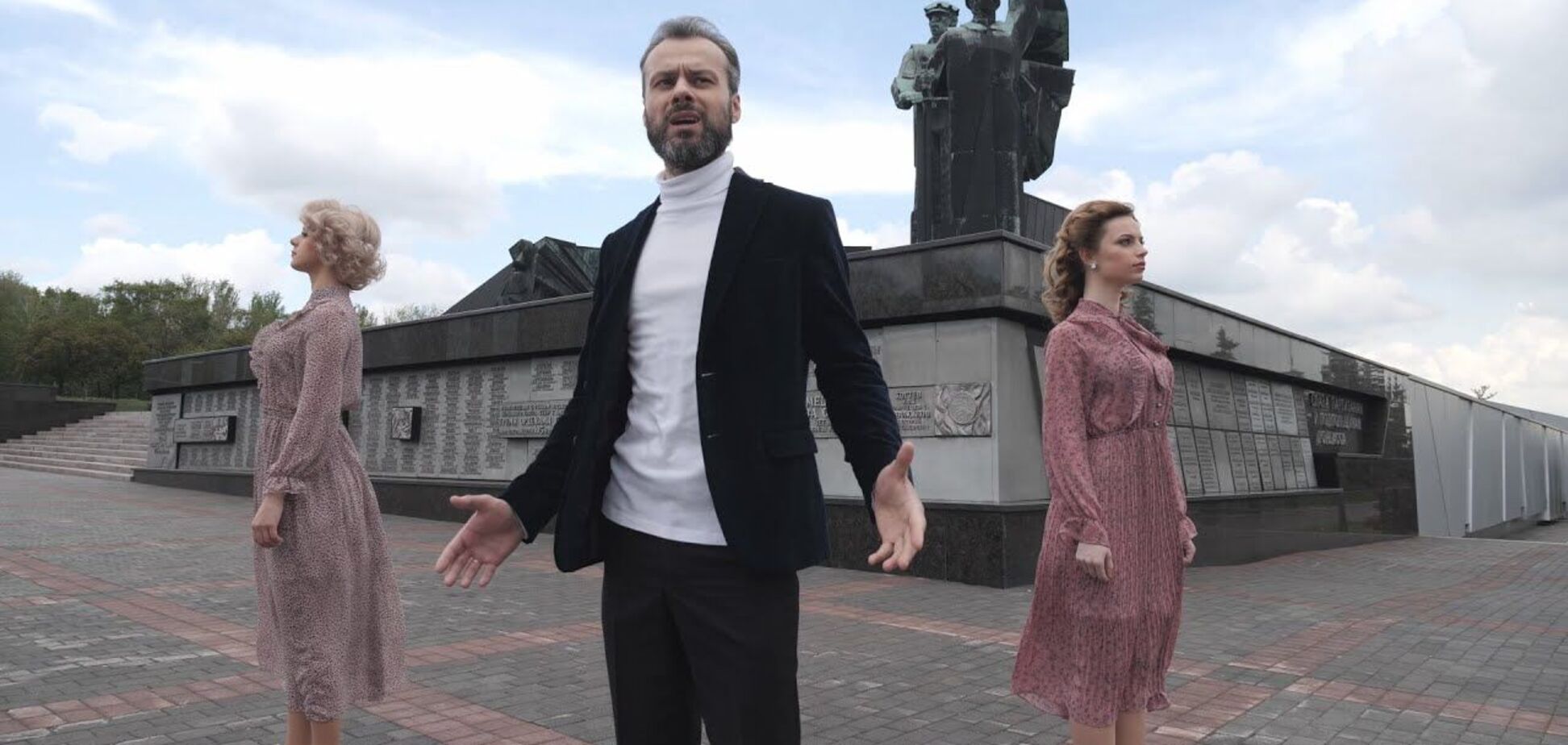 Вокалистки Донецкого университета выполнили пропагандистскую песню о Донбассе