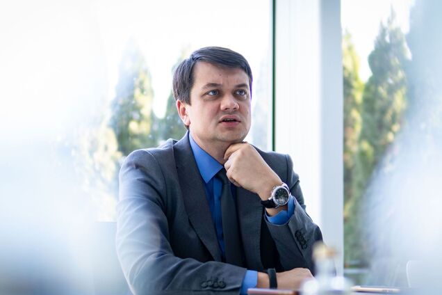 Разумков раскритиковал закон о люстрации