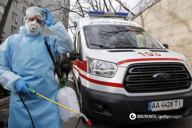 В Минздраве анонсировали повышение зарплаты медиков в 2021 году