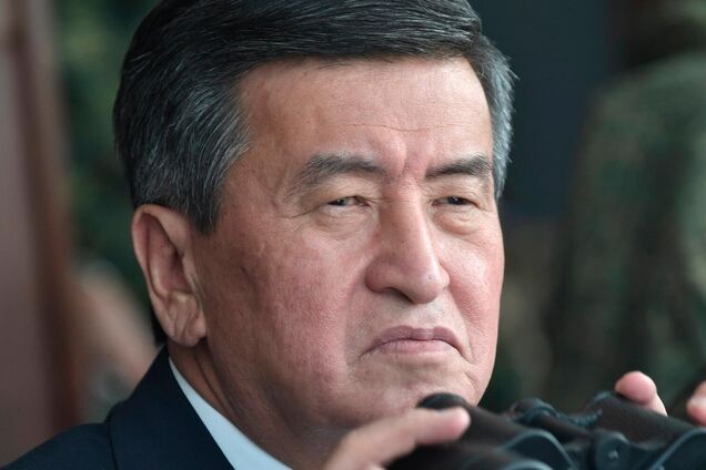 Сооронбай Жээнбеков