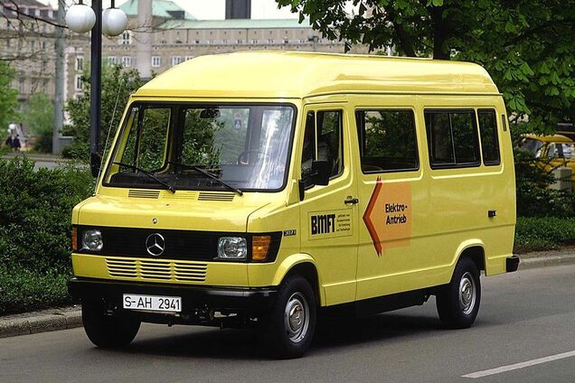 Mercedes-Benz T1 307E - электрическая версия знаменитого микроавтобуса