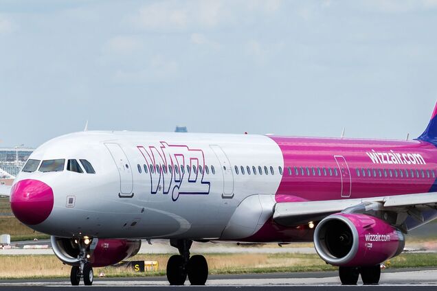 Wizz Air скасувала 24 рейси з України до Європи