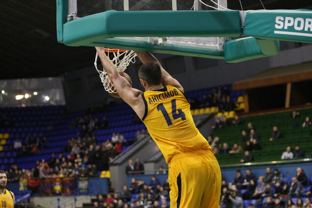 Михайло Анісімов