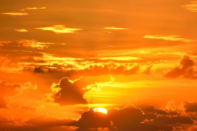 Пик магнитного шторма ожидается 25 октября