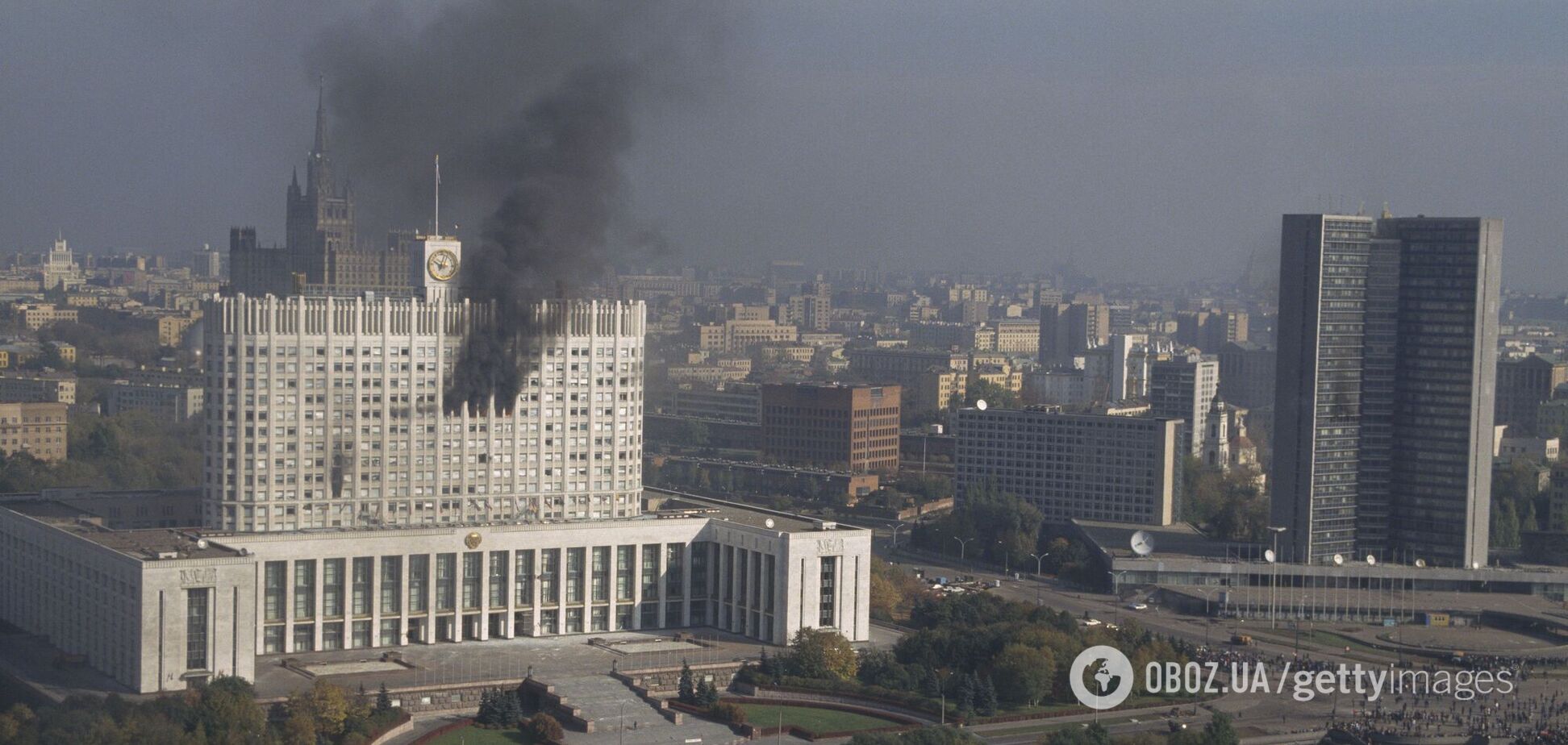 В октябре 1993 года в Москве развернулись бои между сторонниками президента Бориса Ельцина и Верховного Совета