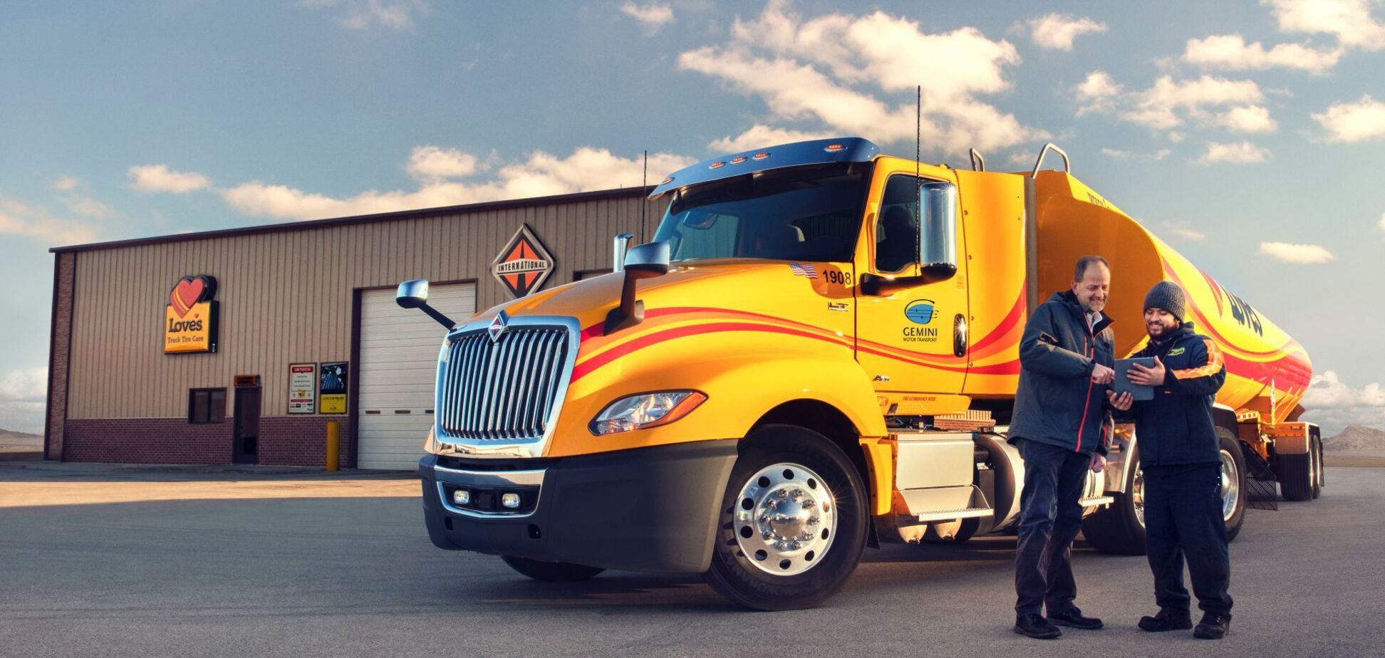 Американський Navistar International стане частиною імперії VW