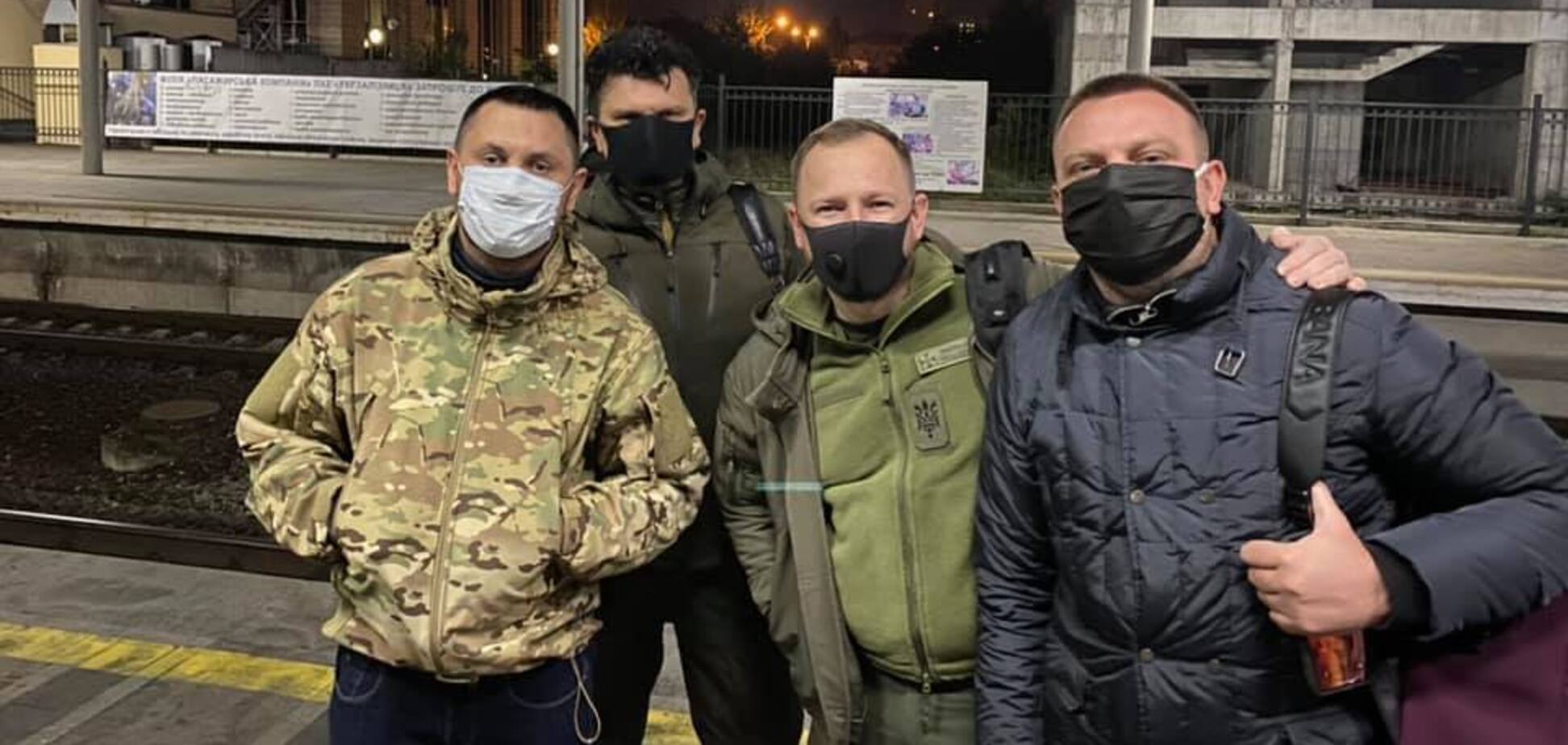 'Слуги народа' отправились на Донбасс