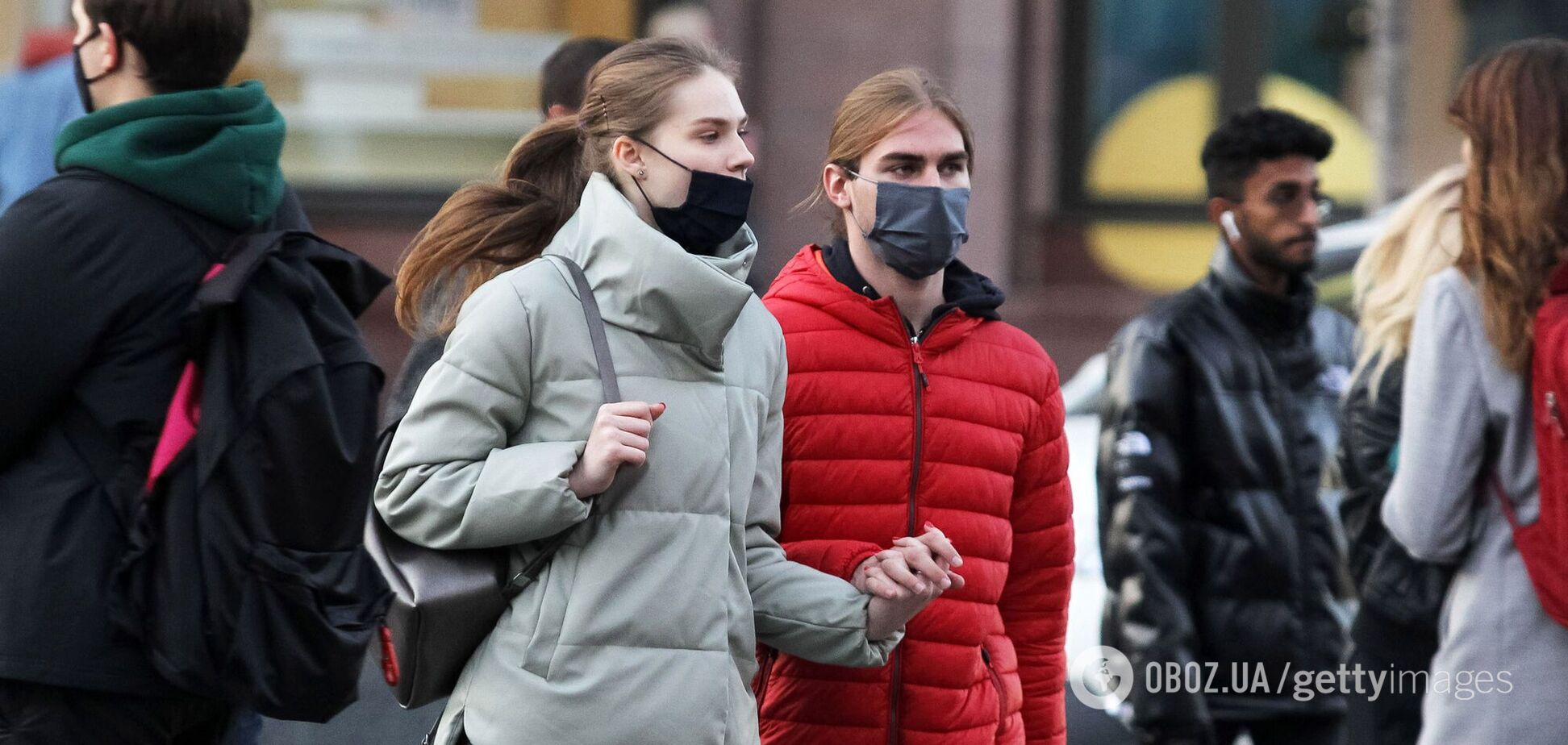 В Україні дві області стали епіцентрами COVID-19: за добу в кожній понад 600 хворих