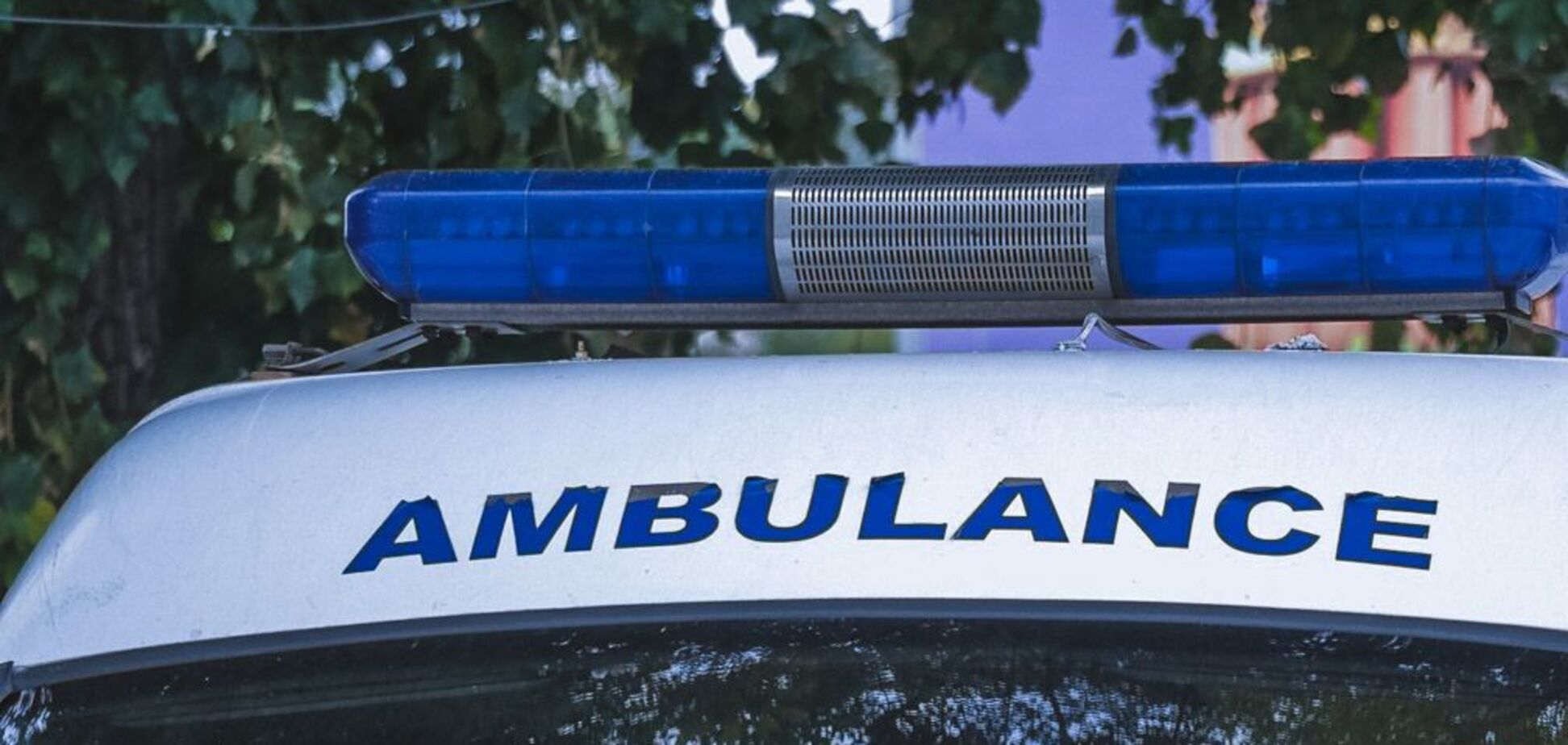 У Дніпрі посеред проспекту знайшли тіло чоловіка