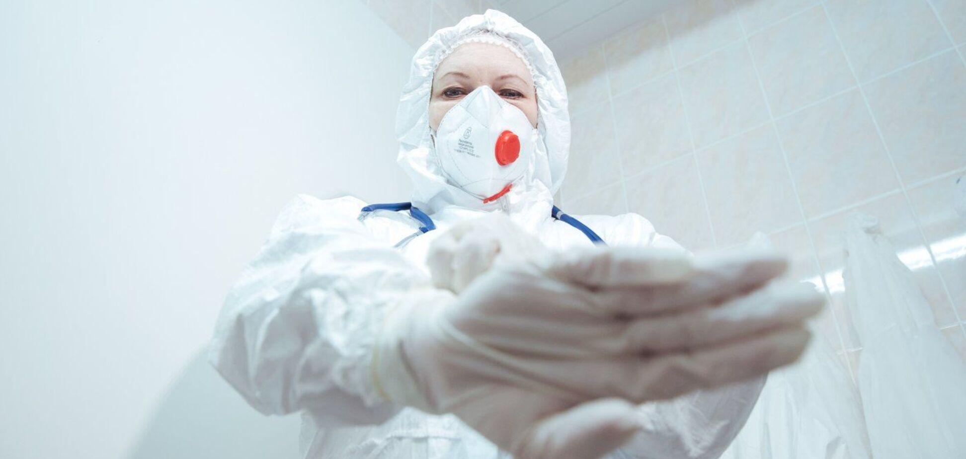В Коломыйской инфекционной больнице работают 17 врачей