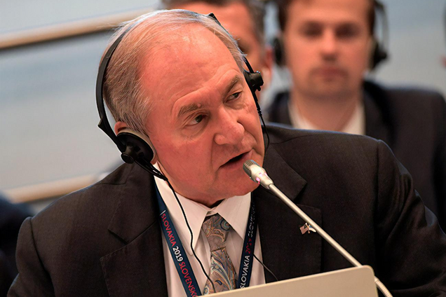 Джеймс Гилмор считает, что план РФ о создании империи с Украиной провалился