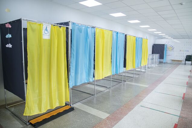 На избирательном участке в Киеве зафиксированы нарушения