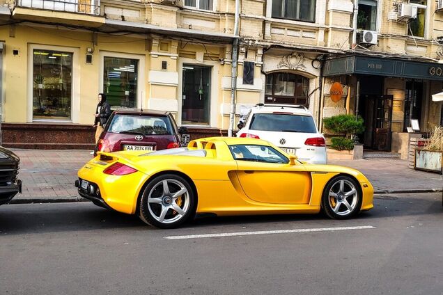 В Украине засняли редчайший Porsche за 1 млн долларов