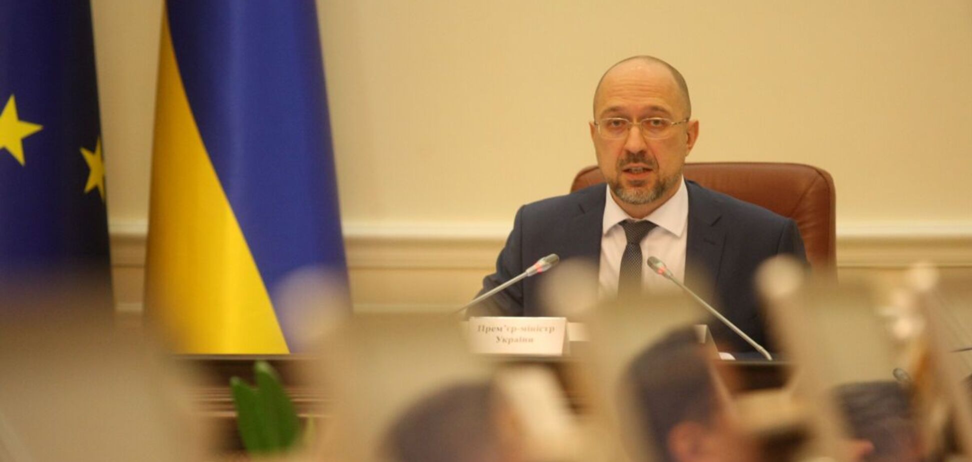 У Кабміні пояснили, чому гроші для онкохворих віддали на дороги