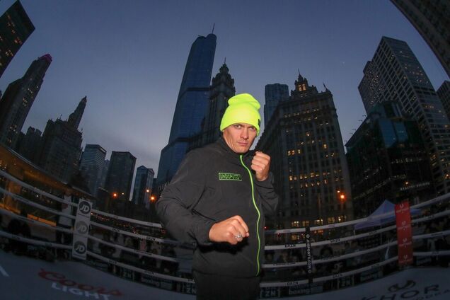 Александр Усик