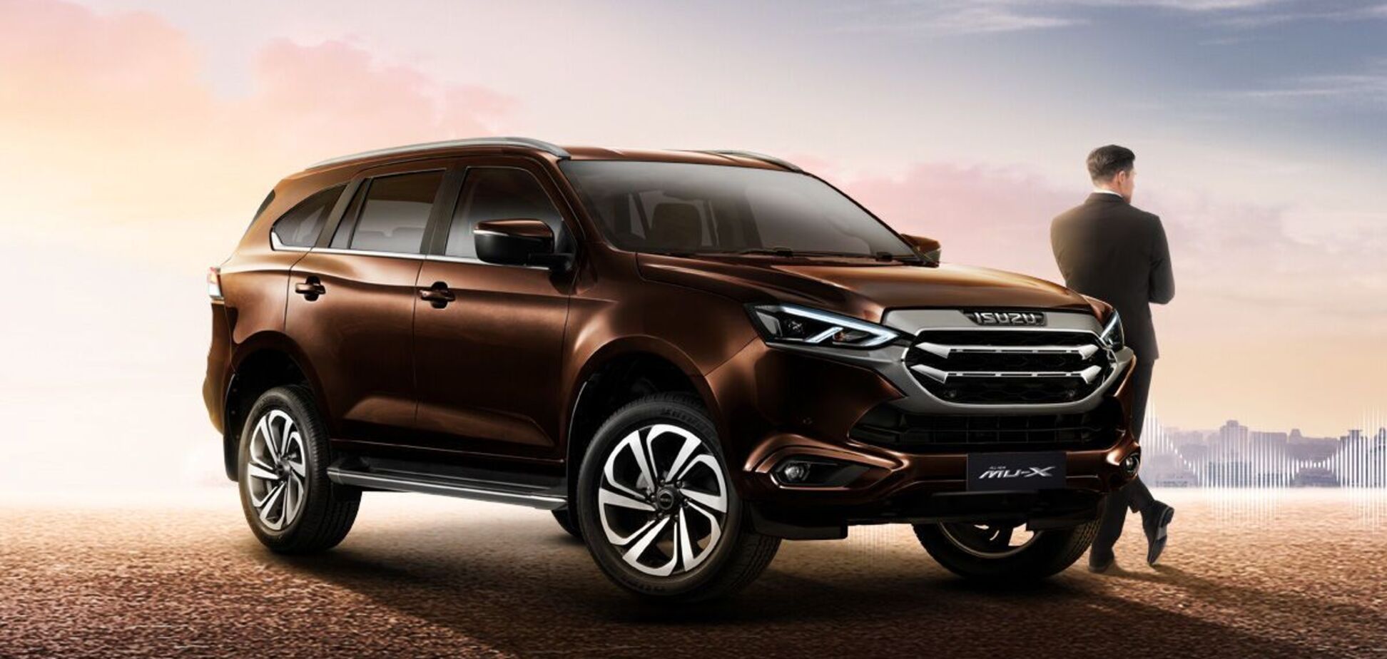 Производитель шасси для автобусов 'Богдан' выпустил соперника Toyota Prado