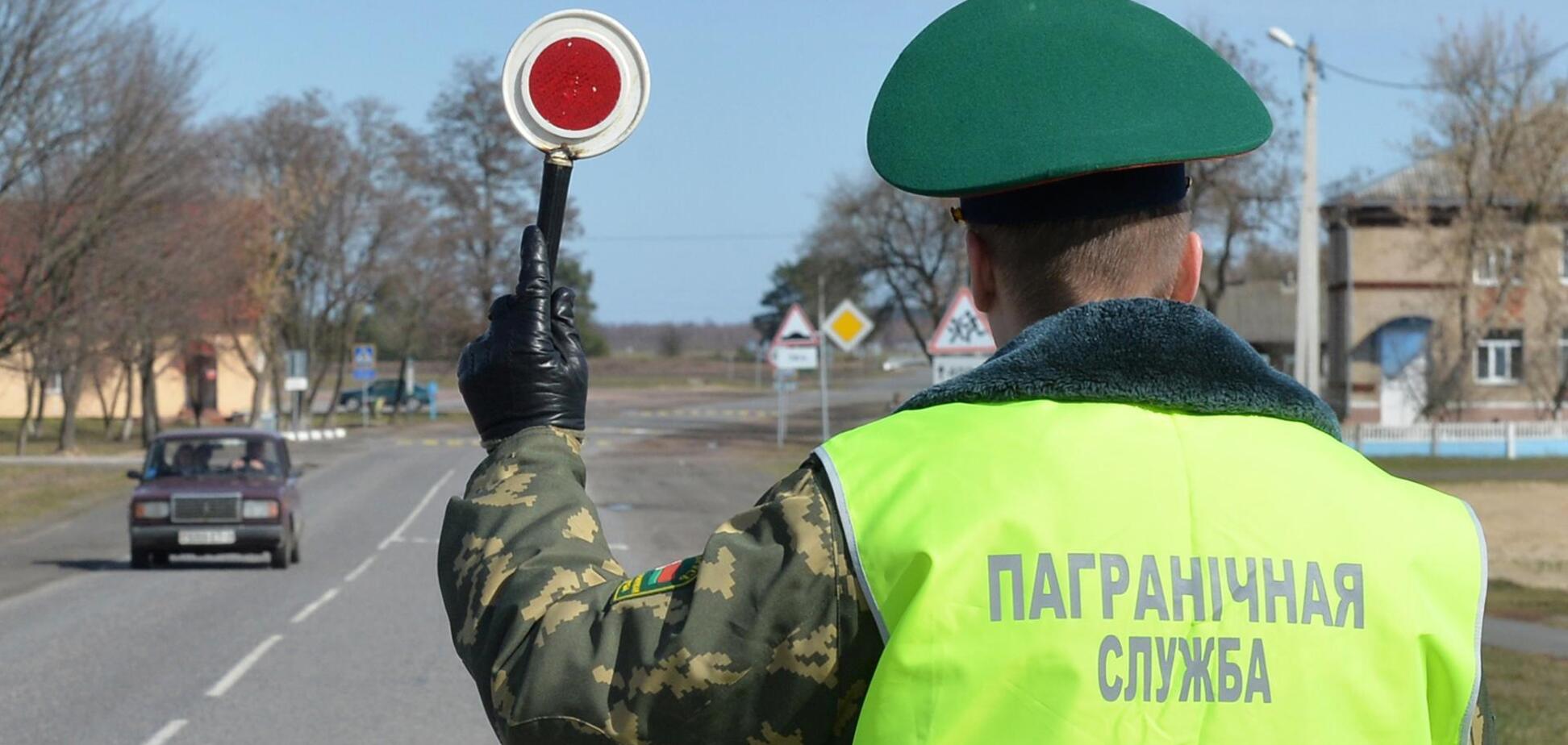 Білорусь закрила кордони з чотирма країнами