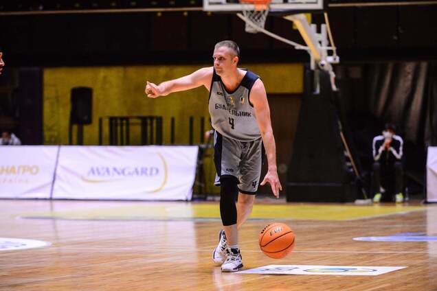 Суперлига Париматч