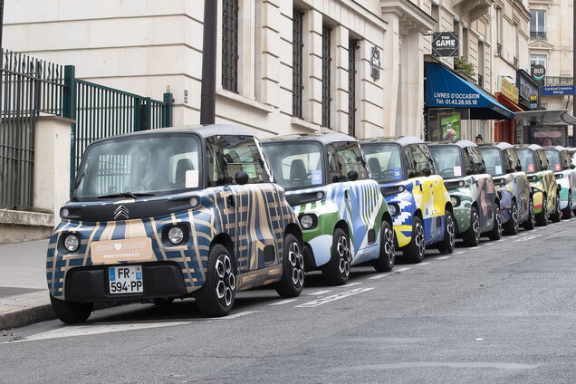 Электрический Citroen Ami раскрасили в честь районов Парижа