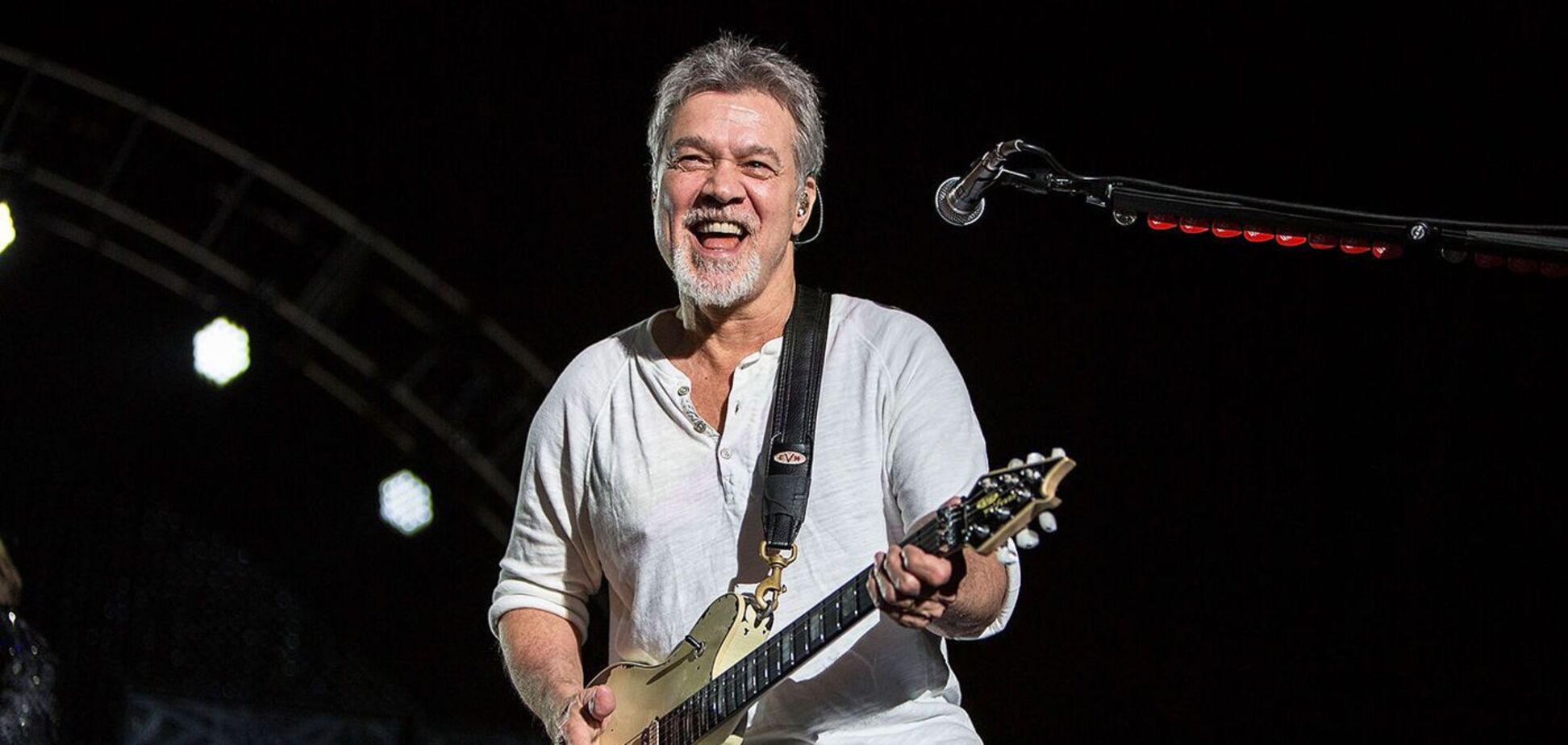 Эдди Ван Хален скончался на 66-м году жизни
