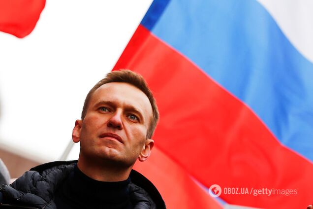 ЄС відповів санкціями на отруєння Навального