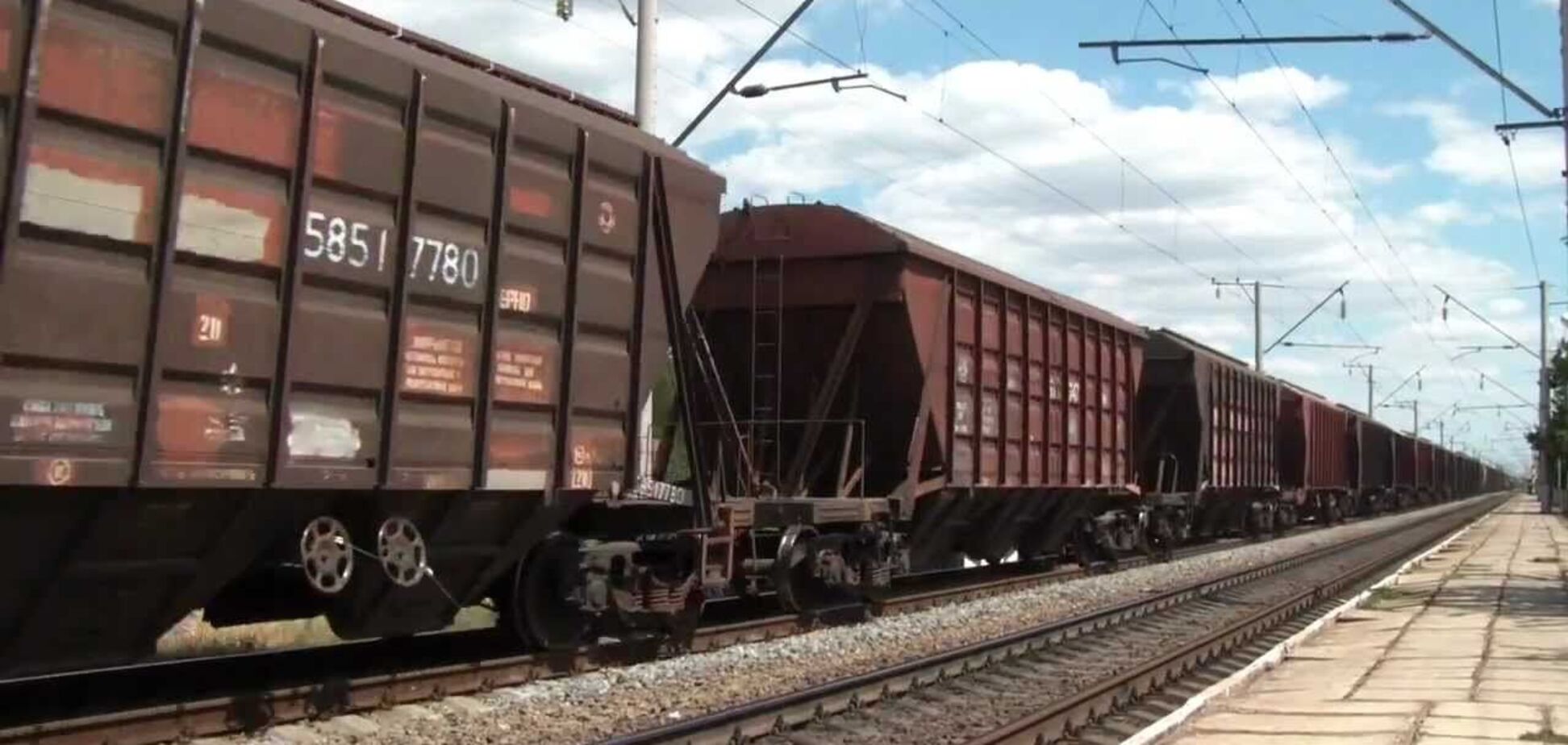 Списывать старые вагоны нужно постепенно, чтобы не создавать на рынке дефицит, – экономист