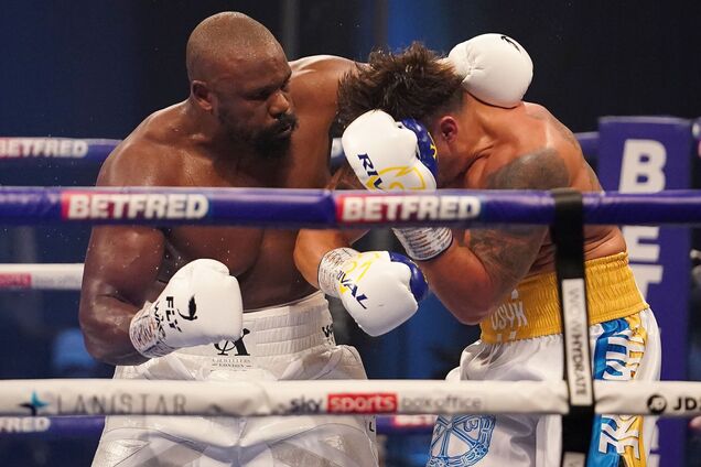 Усик - Чисора