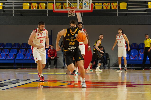 Суперлига Париматч