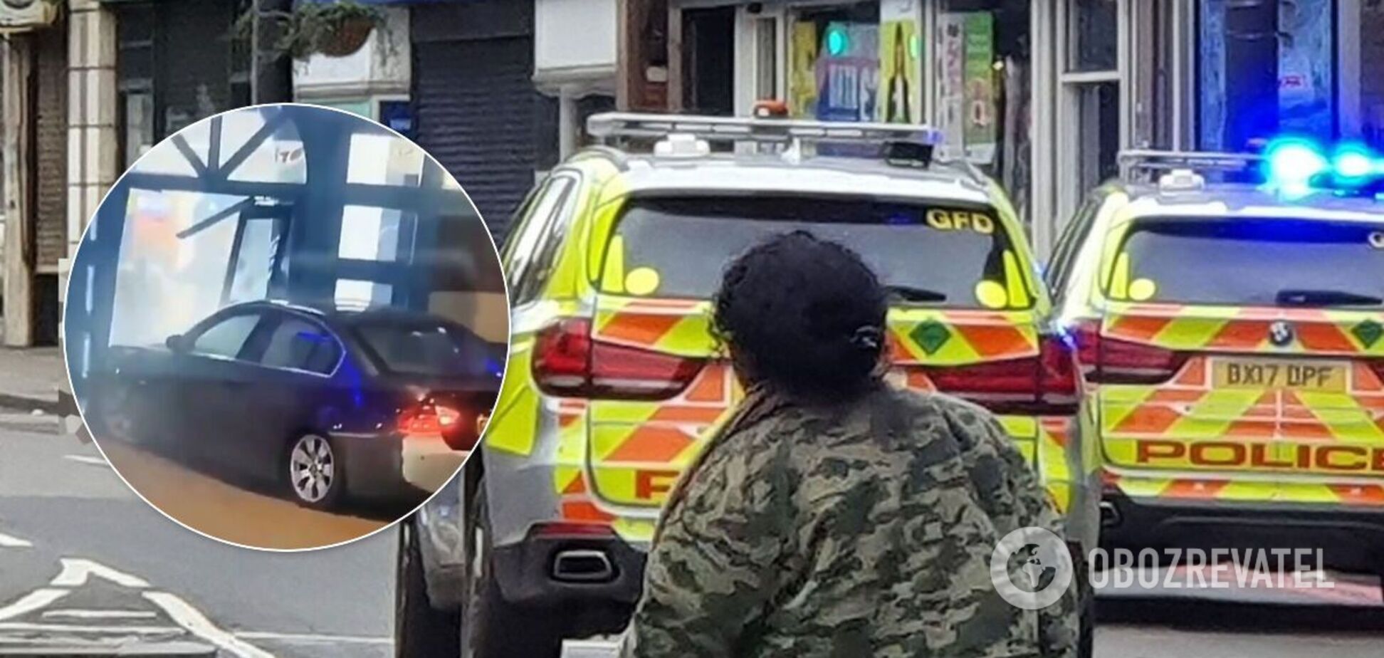 В Лондоне авто врезалось в полицейский участок