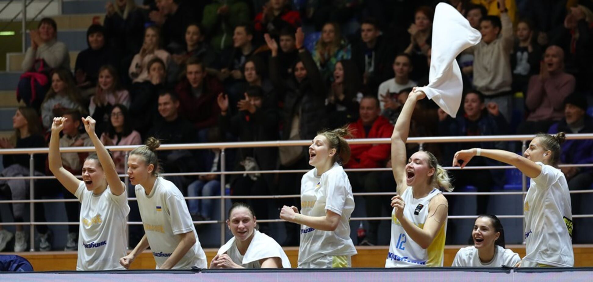 Украина Финляндия