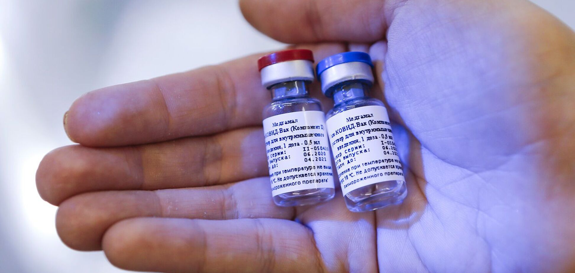 Венгрия решила испытать российскую вакцину против коронавируса
