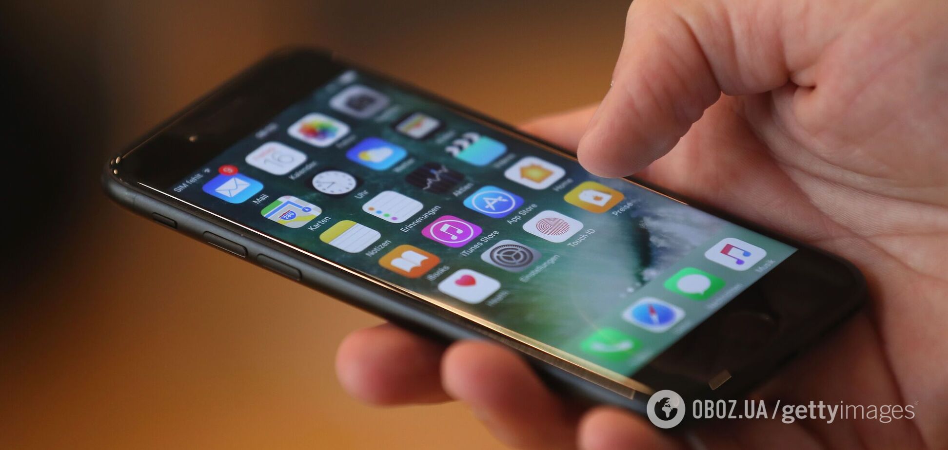 Всередині iPhone знайшли підказку на два нових пристрої Apple