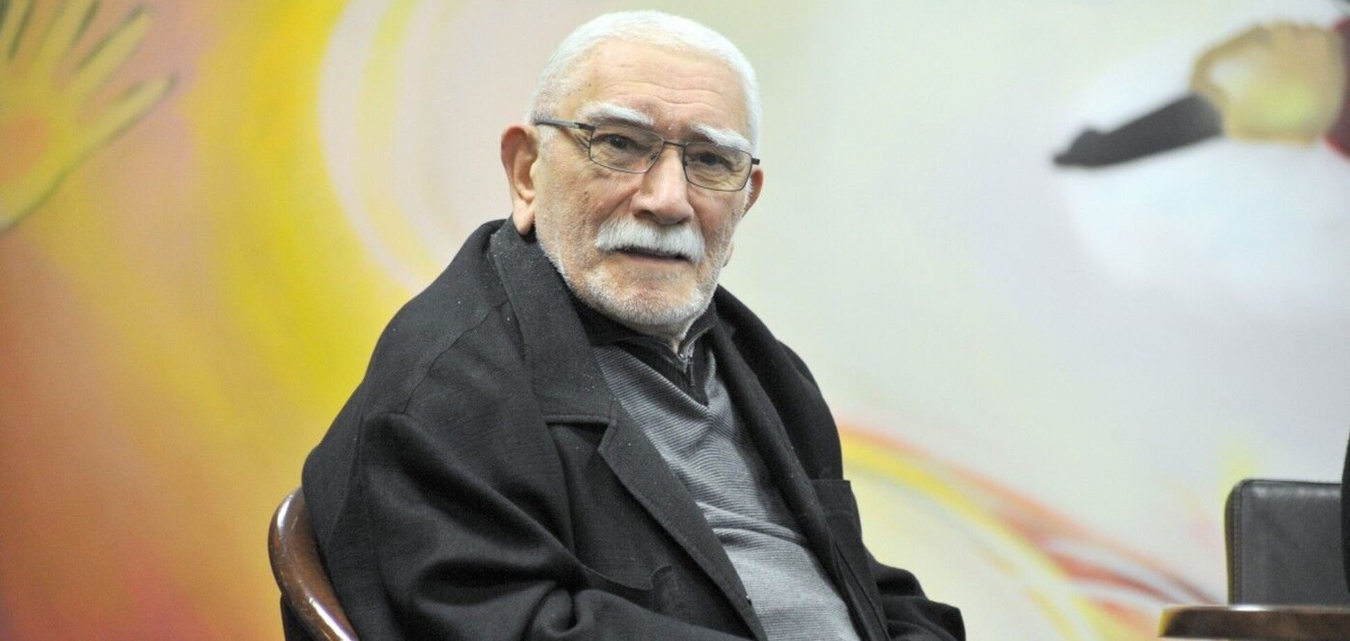 Армен Джигарханян