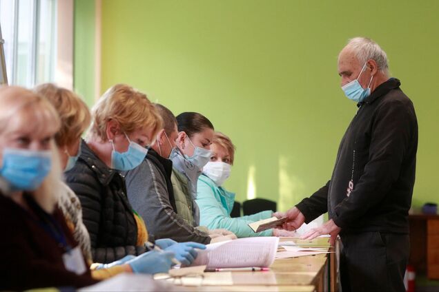 Появились первые данные о явке на местных выборах 15 ноября