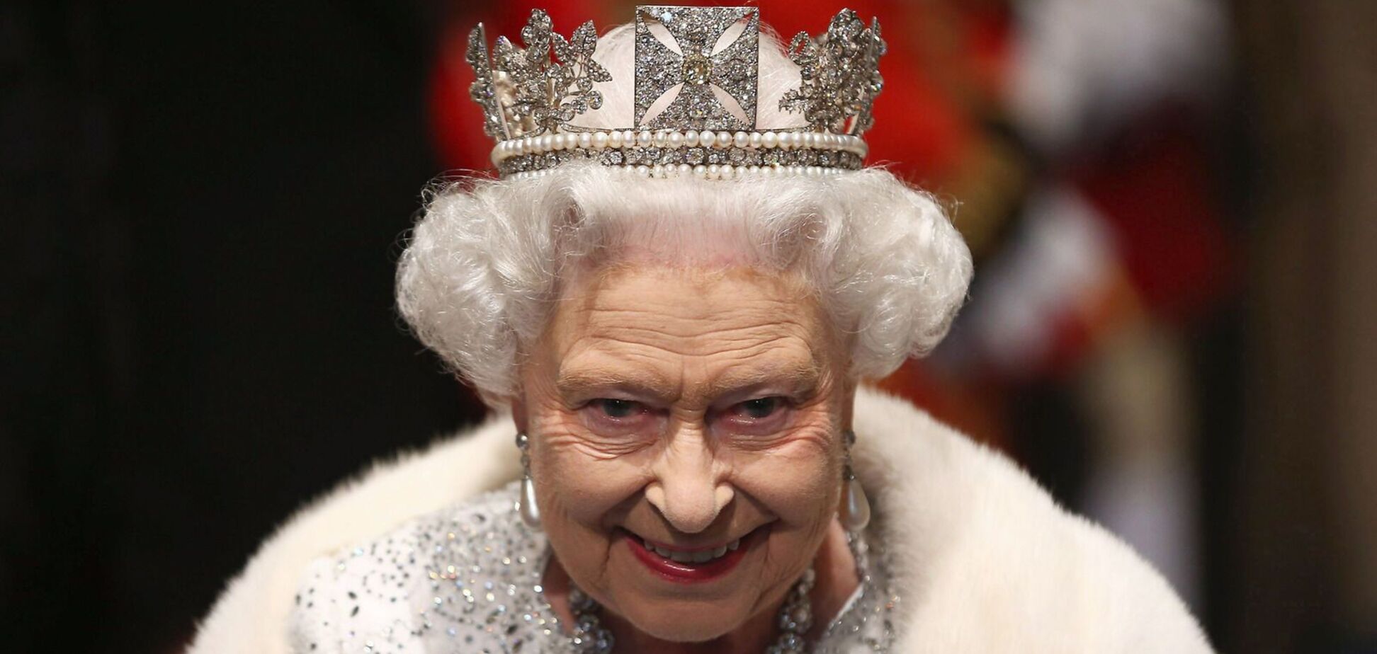Во Франции радиостанция сообщила о 'смерти' Елизаветы II: стали известны подробности инцидента