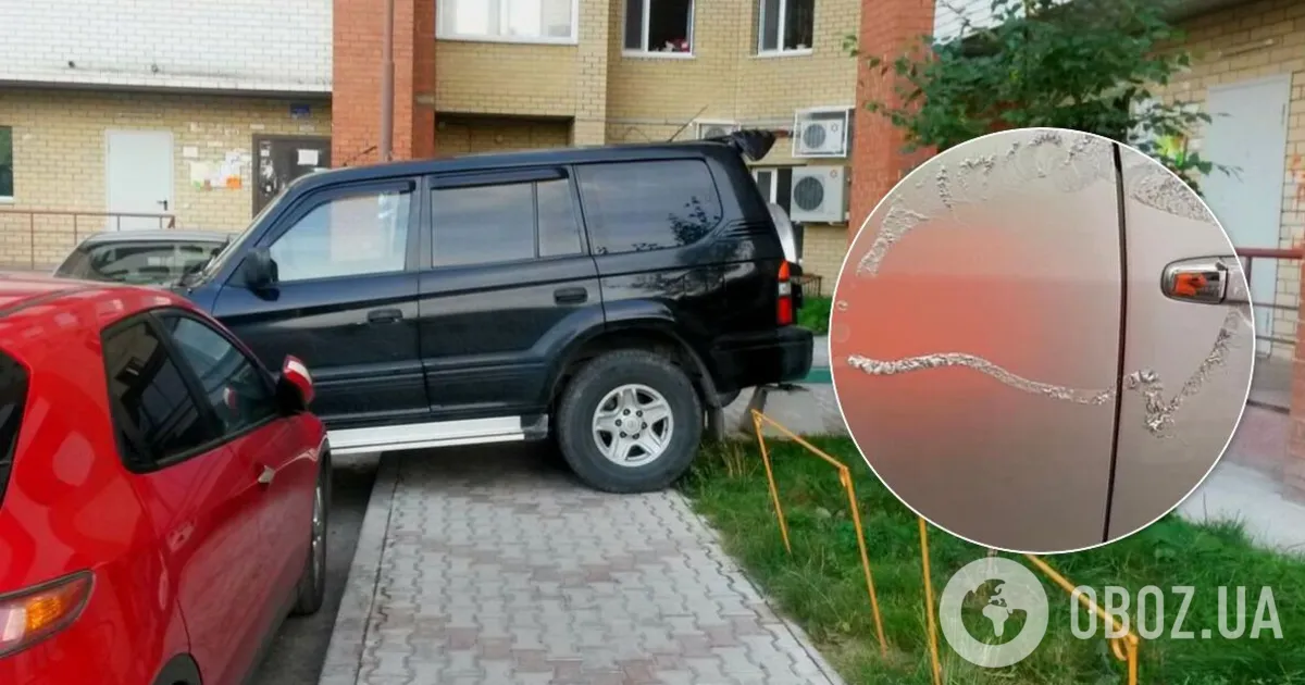 Обливать машину шампанским Обливать машину шампанским