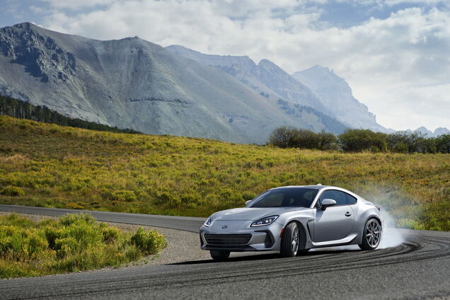 Subaru презентувала нову генерацію купе BRZ