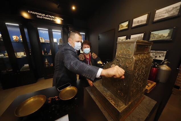 Дніпрян закликали долучитися до створення унікальної експозиції музею історії міста