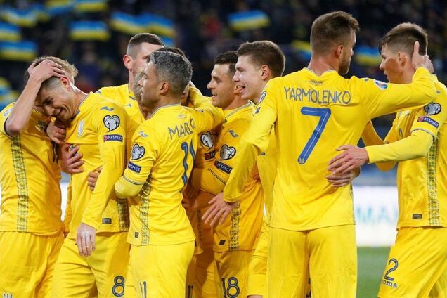 Футболісти збірної України