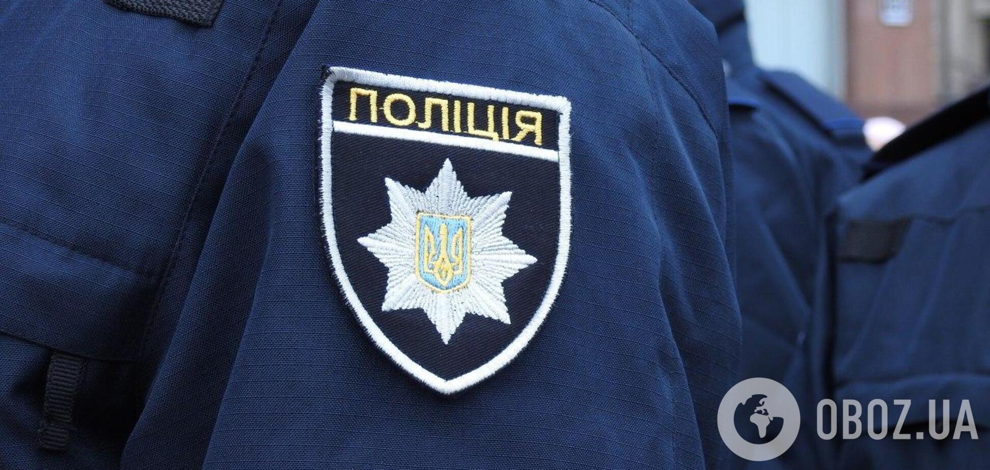 Правоохранители проводят обыски по нескольким адресам